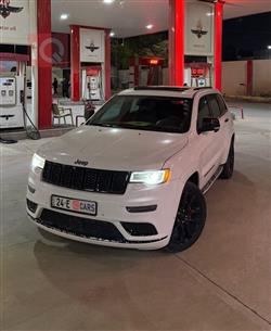 جيب جراند شيروكي